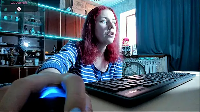 Snapshot of pa1e_pr1ncess chatting on 3, 2, 2025 pa1e pr1ncess online show from 3, 2, 2025