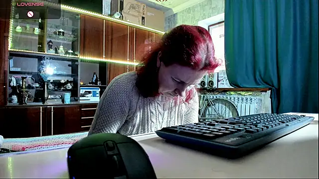 Snapshot of pa1e_pr1ncess chatting on 6, 2, 2025 pa1e pr1ncess online show from 6, 2, 2025
