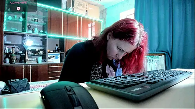 Snapshot of pa1e_pr1ncess chatting on 8, 2, 2025 pa1e pr1ncess online show from 8, 2, 2025