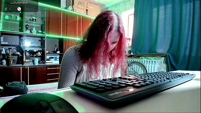 Snapshot of pa1e_pr1ncess chatting on 13, 2, 2025 pa1e pr1ncess online show from 13, 2, 2025