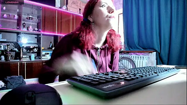 Snapshot of pa1e_pr1ncess chatting on 14, 2, 2025 pa1e pr1ncess online show from 14, 2, 2025