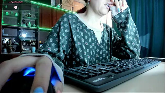 Snapshot of pa1e_pr1ncess chatting on 15, 2, 2025 pa1e pr1ncess online show from 15, 2, 2025