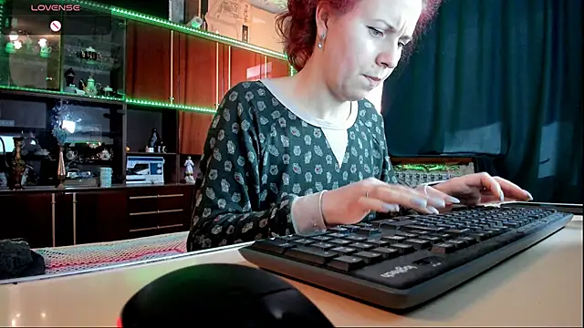 Snapshot of pa1e_pr1ncess chatting on 4, 3, 2025 pa1e pr1ncess online show from 4, 3, 2025