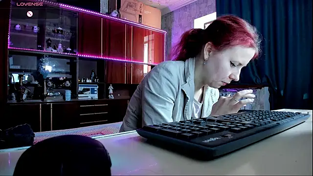 Snapshot of pa1e_pr1ncess chatting on 5, 3, 2025 pa1e pr1ncess online show from 5, 3, 2025