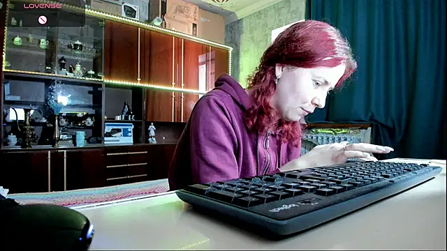 Snapshot of pa1e_pr1ncess chatting on 12, 3, 2025 pa1e pr1ncess online show from 12, 3, 2025