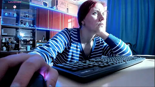Snapshot of pa1e_pr1ncess chatting on 13, 3, 2025 pa1e pr1ncess online show from 13, 3, 2025