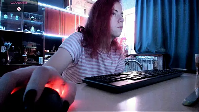 Snapshot of pa1e_pr1ncess chatting on 23, 3, 2025 pa1e pr1ncess online show from 23, 3, 2025