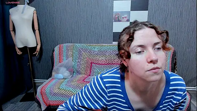 Snapshot of pa1e_pr1ncess chatting on 6, 10, 2025 pa1e pr1ncess online show from 6, 10, 2025