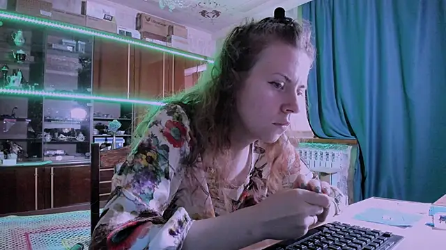 Snapshot of pa1e_pr1ncess chatting on 18, 7, 2026 pa1e pr1ncess online show from 18, 7, 2026