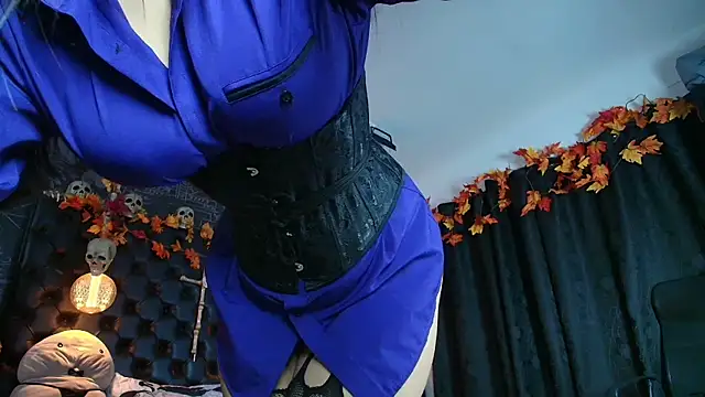 AlexHoe  online show from 1, 10, 2025