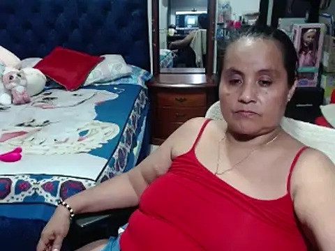 Snapshot of pervert_mommy_ chatting on 11, 1, 2025 pervert mommy online show from 11, 1, 2025
