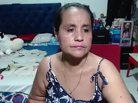 Snapshot of pervert_mommy_ chatting on 15, 1, 2025 pervert mommy online show from 15, 1, 2025