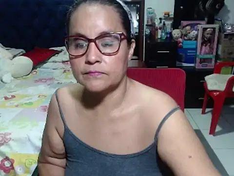Snapshot of pervert_mommy_ chatting on 27, 1, 2025 pervert mommy online show from 27, 1, 2025