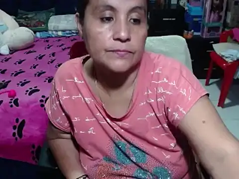 Snapshot of pervert_mommy_ chatting on 14, 2, 2025 pervert mommy online show from 14, 2, 2025
