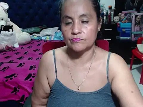 Snapshot of pervert_mommy_ chatting on 23, 2, 2025 pervert mommy online show from 23, 2, 2025