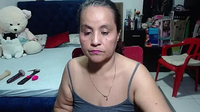 Snapshot of pervert_mommy_ chatting on 1, 3, 2025 pervert mommy online show from 1, 3, 2025