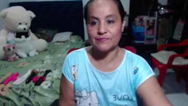 Snapshot of pervert_mommy_ chatting on 9, 3, 2025 pervert mommy online show from 9, 3, 2025