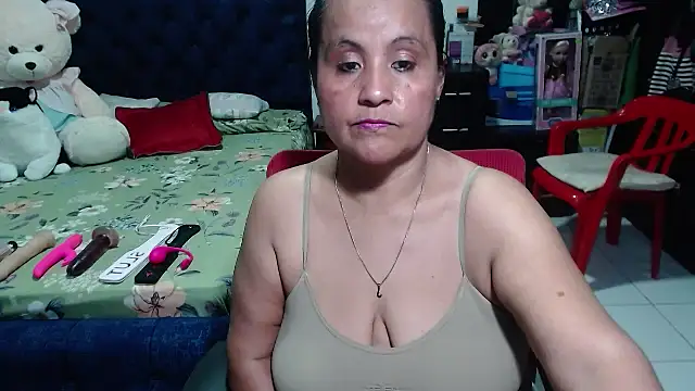 Snapshot of pervert_mommy_ chatting on 12, 3, 2025 pervert mommy online show from 12, 3, 2025
