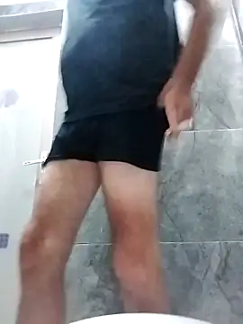 Snapshot of Bigutt73 chatting on 12, 2, 2025 Bigutt73 online show from 12, 2, 2025