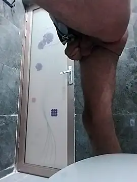 Snapshot of Bigutt73 chatting on 21, 3, 2025 Bigutt73 online show from 21, 3, 2025