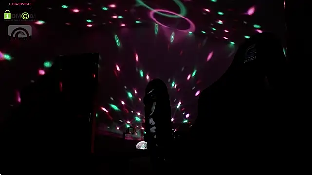 SonyaDevon online show from 13, 1, 2026