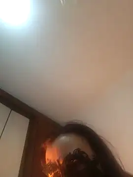 LAURAFOCOSA online show from 14, 11, 2025