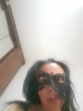 LAURAFOCOSA online show from 14, 6, 2026