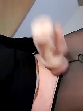 Snapshot of AquaMenn chatting on 9, 1, 2025 AquaMenn online show from 9, 1, 2025