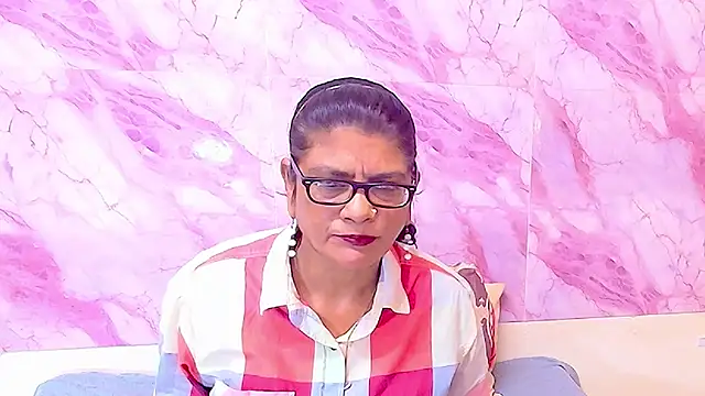 IndianAllure online show from 6, 11, 2025