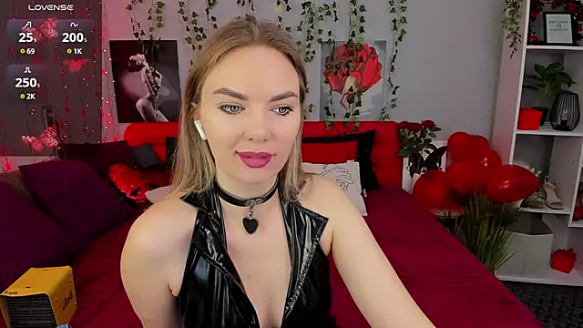 Snapshot of NakedSoulX chatting on 18, 2, 2025 NakedSoulX online show from 18, 2, 2025