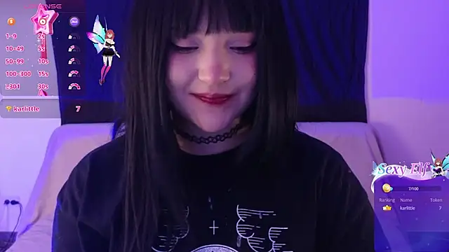 KuroChan420 online show from 7, 1, 2025