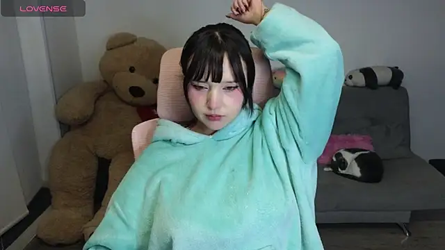 Snapshot of KuroChan420 chatting on 2, 7, 2026 KuroChan420 online show from 2, 7, 2026