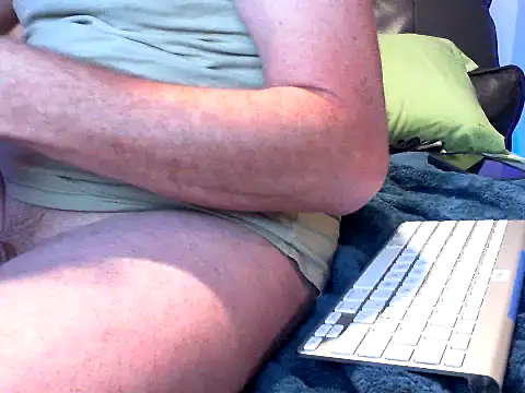 Snapshot of eurodiznee chatting on 3, 11, 2025 eurodiznee online show from 3, 11, 2025