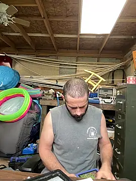 Sitonmyface2020xh online show from 23, 2, 2025