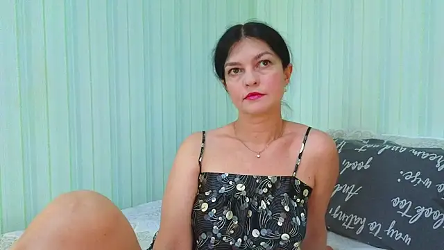  Lily  online show from 31, 3, 2026