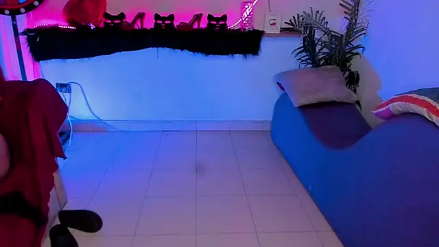 Shyfantasies online show from 16, 4, 2026