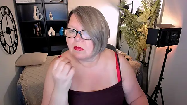 Snapshot of Shannonshine chatting on 13, 7, 2026 Shannonshine online show from 13, 7, 2026