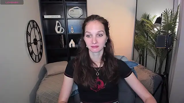MirandaGlow online show from 20, 6, 2026