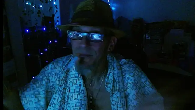 Snapshot of mycock2474u chatting on 4, 3, 2025 mycock2474u online show from 4, 3, 2025