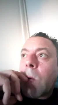 Snapshot of david_geam chatting on 4, 1, 2025 david geam online show from 4, 1, 2025