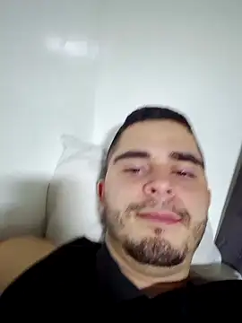 Snapshot of Fuyuichirou chatting on 4, 2, 2025 Fuyuichirou online show from 4, 2, 2025