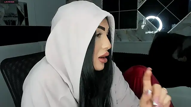 Snapshot of mistress_meryem chatting on 4, 3, 2025 mistress meryem online show from 4, 3, 2025