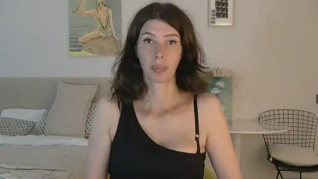 Snapshot of WhiteQueen888 chatting on 18, 7, 2026 WhiteQueen888 online show from 18, 7, 2026