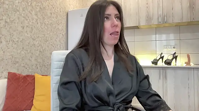 HotyWinter online show from 18, 4, 2026