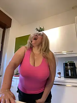 x elena x online show from 8, 2, 2025