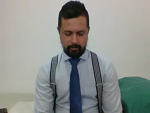 TRIISTAN KING10 online show from 10, 1, 2025