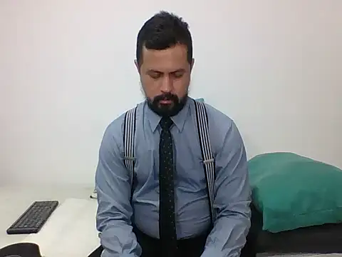 TRIISTAN KING10 online show from 15, 1, 2025