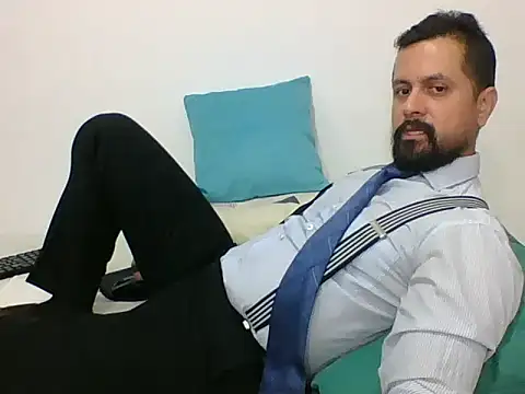 TRIISTAN KING10 online show from 17, 1, 2025