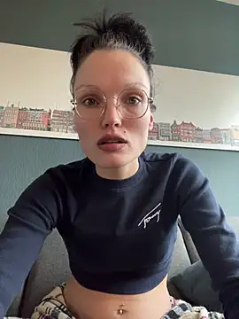 denisestar10 online show from 14, 1, 2025