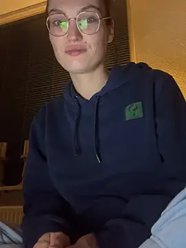 denisestar10 online show from 25, 1, 2025